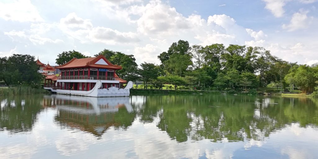 GeorgeTan#1...Off permanently chinese architecture - floating tea house @ chinese garden